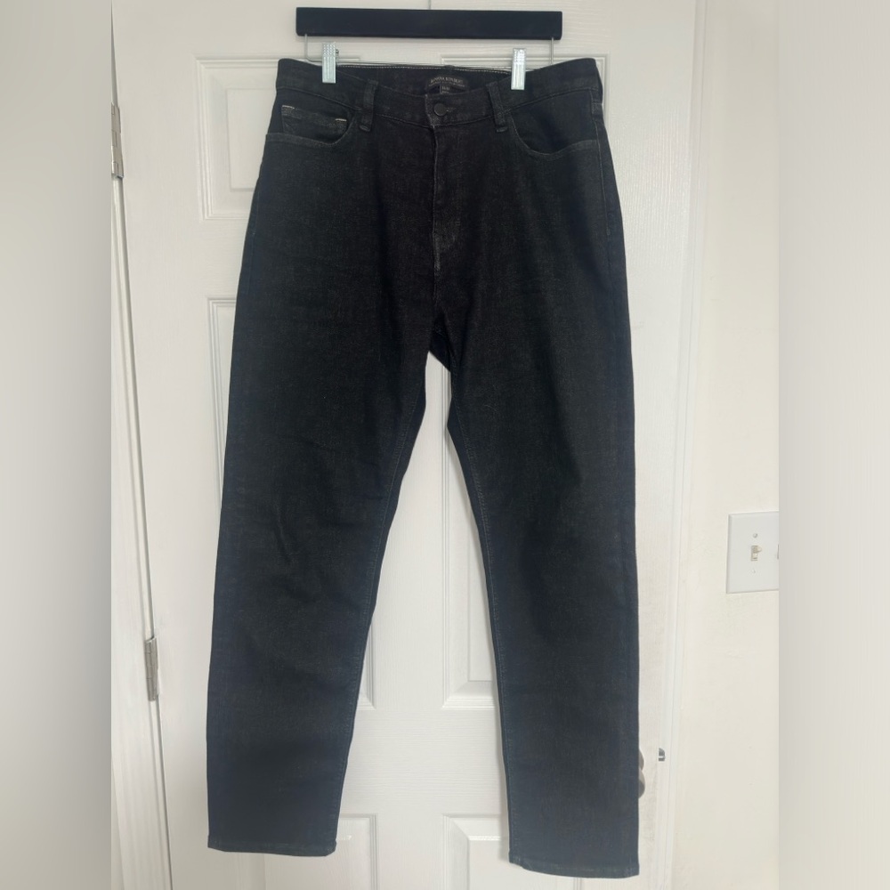 Banana Republic Men’s Jeans Dark Denim Tapered Fit Size 34Wx32L